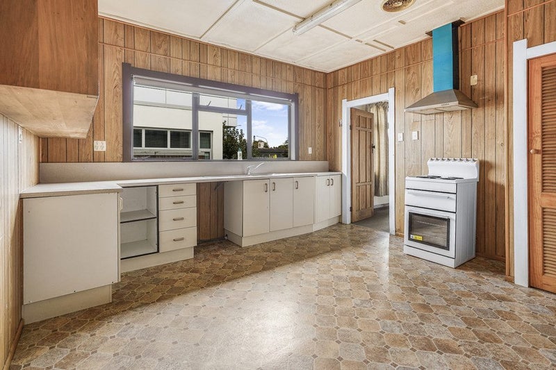 127 Pembroke Street, Hamilton Lake, Hamilton - Carousel 2