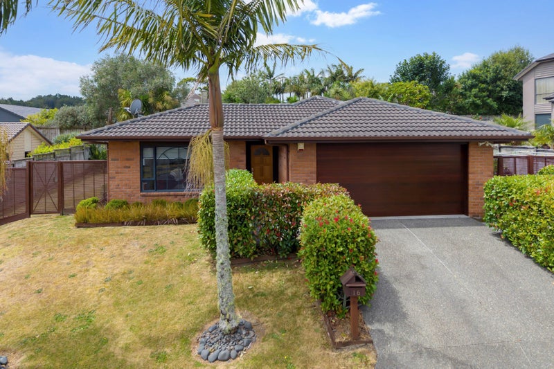16 Cutter Place, Greenhithe, Auckland - Carousel 1