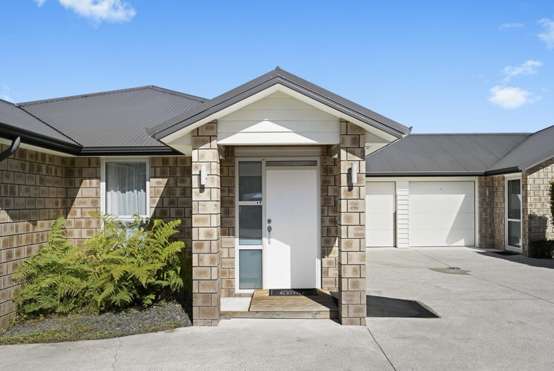 17 Barwick Place, Huntington, Hamilton - Carousel 1