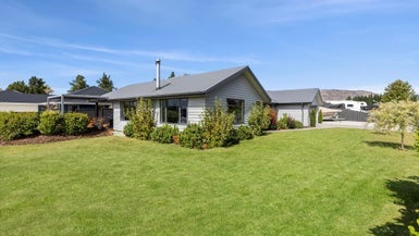 7 Wren Street, Albert Town, Wanaka - Carousel 1