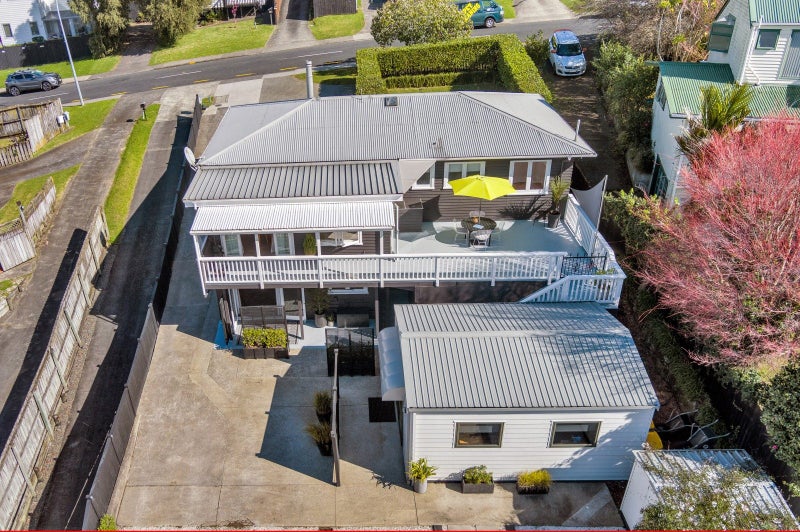 46 Nelson Street, Howick, Auckland - Carousel 1