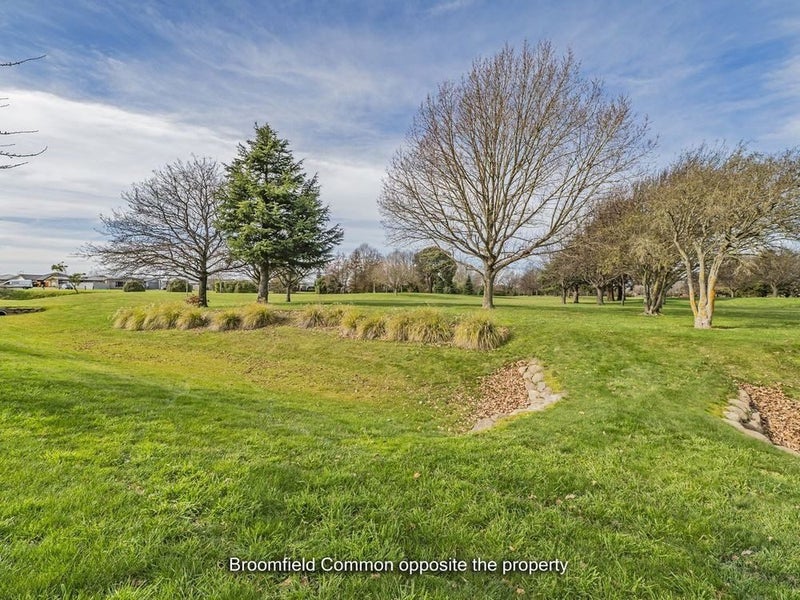 16 Venerable Terrace, Yaldhurst, Christchurch - Carousel 28