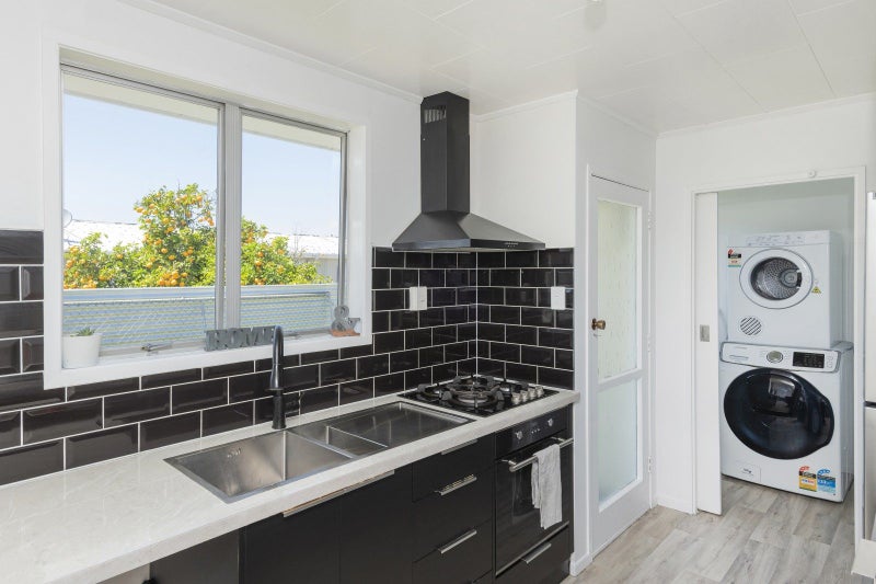 10A Ida Road, Outer Kaiti, Gisborne - Carousel 1