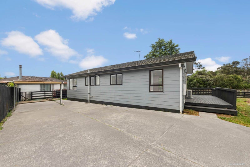 1/230 Waitemata Drive, Ranui, Auckland - Carousel 2