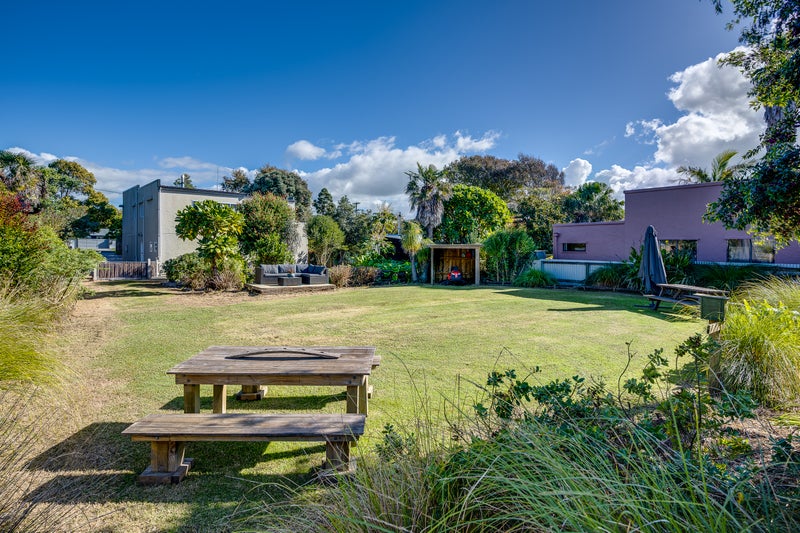 319 Clifton Road, Te Awanga, Te Awanga - Carousel 1