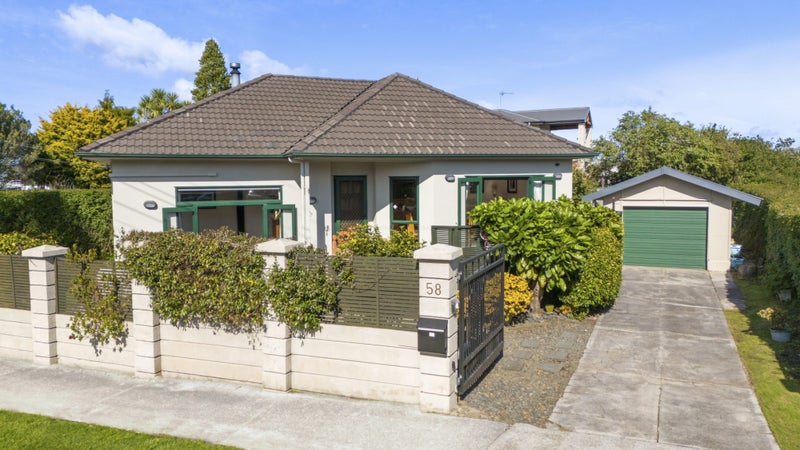 58 Namata Road, One Tree Hill, Auckland - Carousel 1