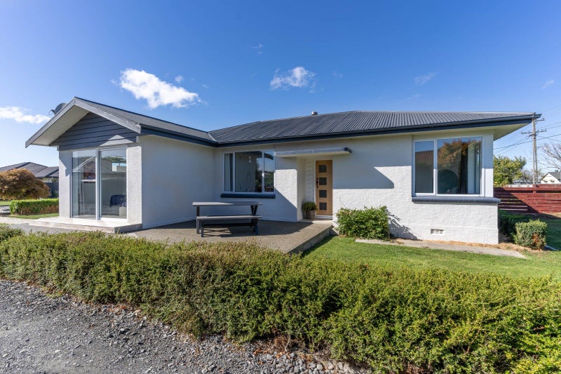 41 Park Street, Winton, Winton - Carousel 1