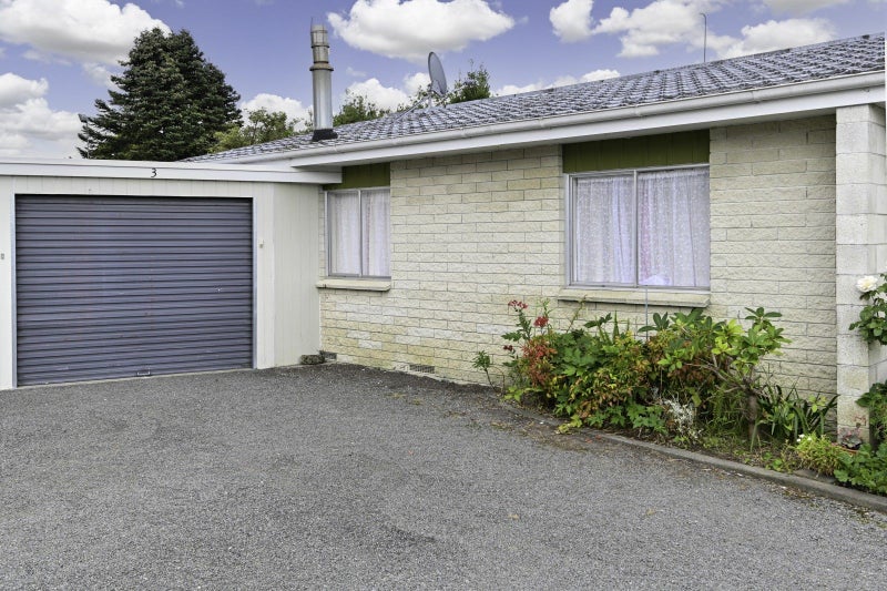 607A Collinge Road, Mayfair, Hastings - Carousel 2