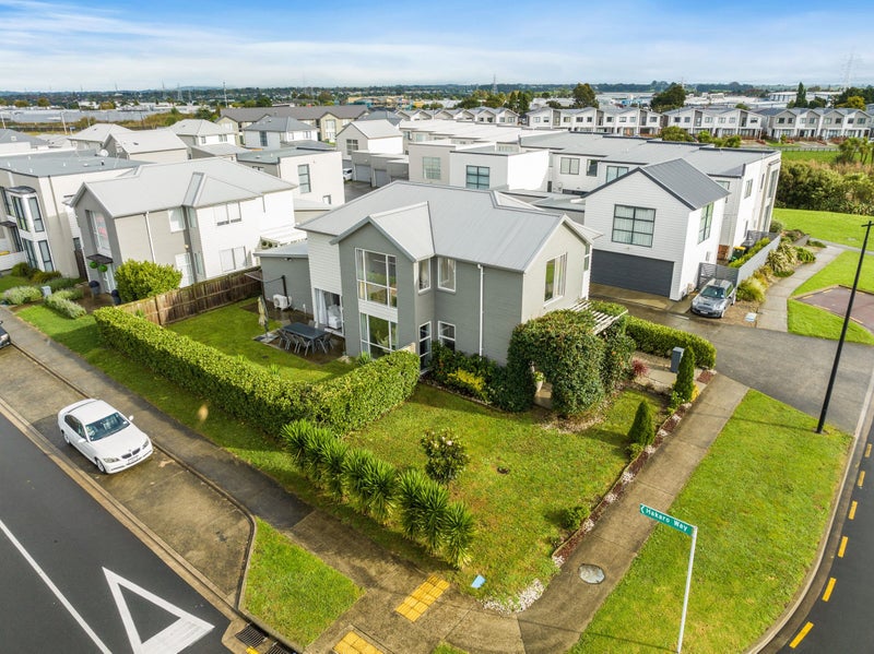 18 Hakaro Way, Takanini, Auckland - Carousel 1