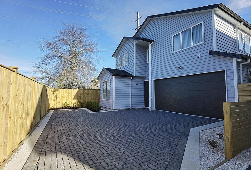 6C Harvard Place, Albany, Auckland - Carousel 1