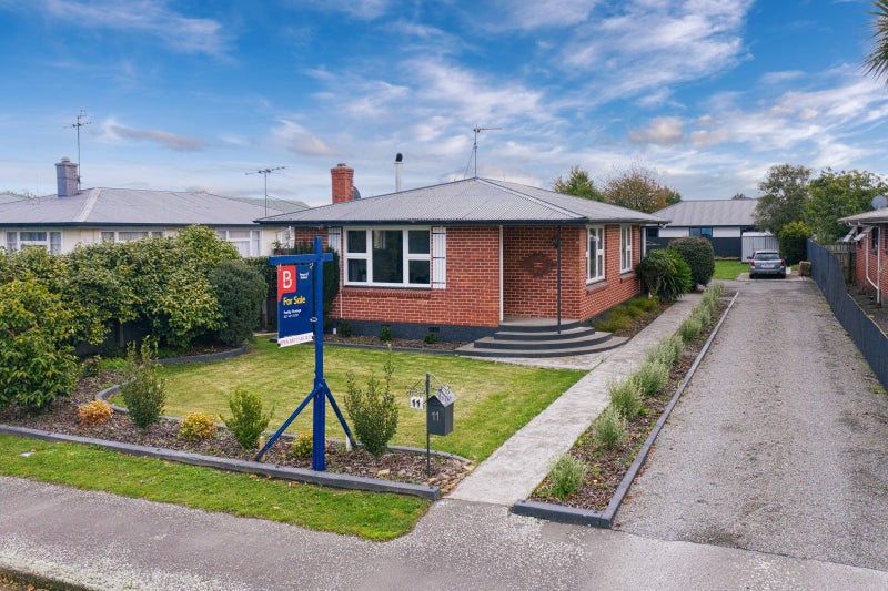 11 Galbraith Street, Allenton, Ashburton - Carousel 1