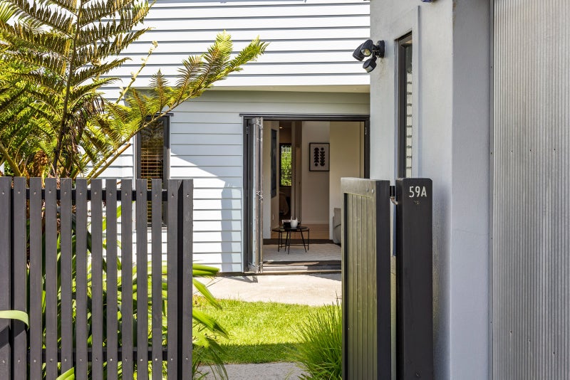 59A Wainui Avenue, Point Chevalier, Auckland - Carousel 2