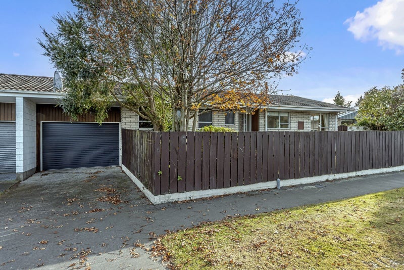 1 Hounslow Street, Ilam, Christchurch - Carousel 2