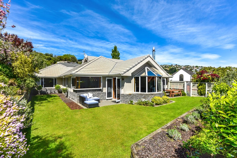 2 Trumble Lane, Huntsbury, Christchurch - Carousel 1