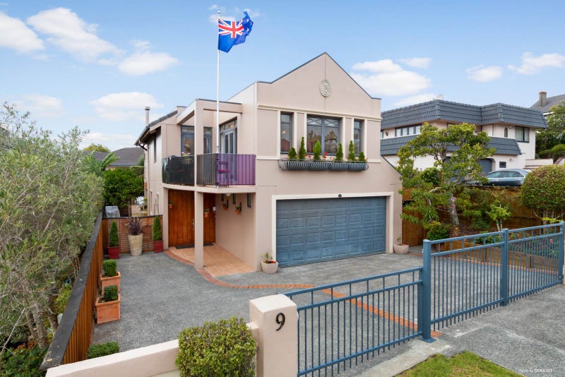 9 Santa Monica Place, Goodwood Heights, Auckland - Carousel 2