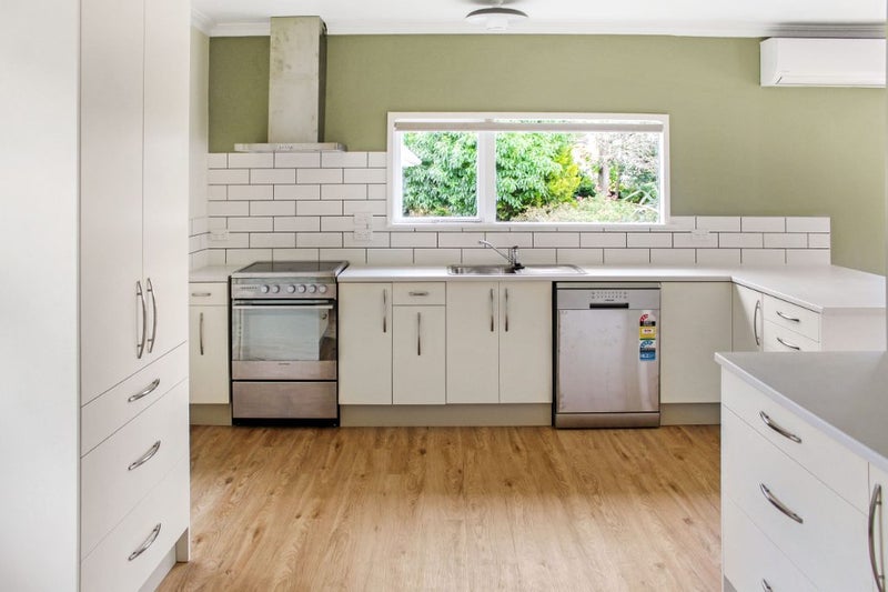 164 College Street, Awapuni, Palmerston North - Carousel 2