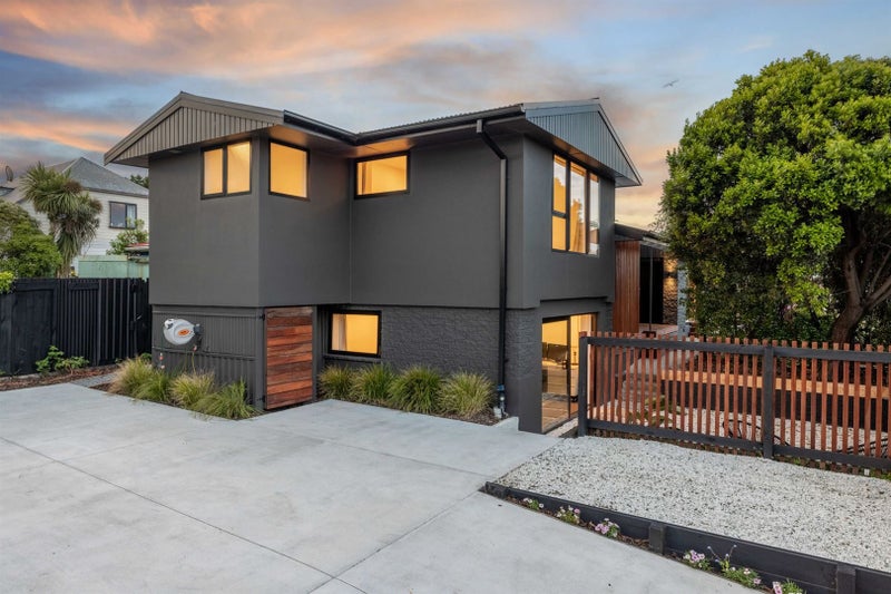 190 Estuary Road, South New Brighton, Christchurch - Carousel 1