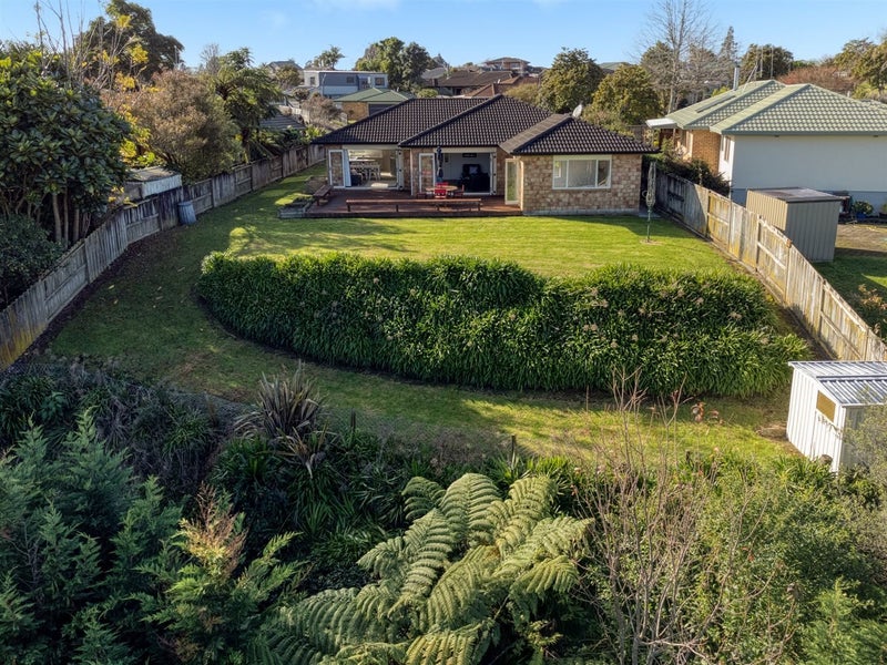 97 Stableford Drive, Pyes Pa, Tauranga - Carousel 2