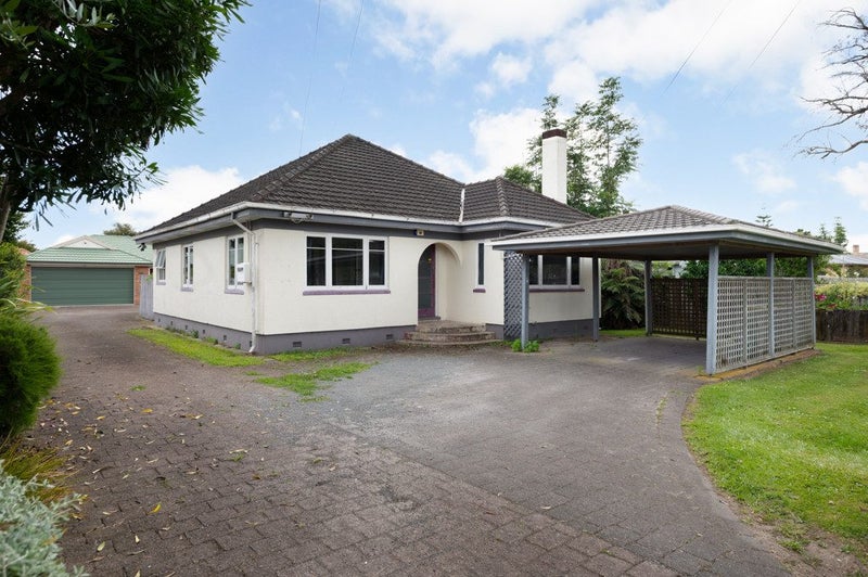 1 James Street, Hamilton East, Hamilton - Carousel 1