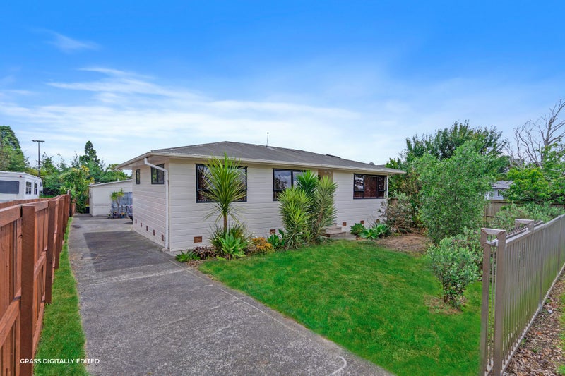 6 Gainsborough Street, Manurewa, Auckland - Carousel 1