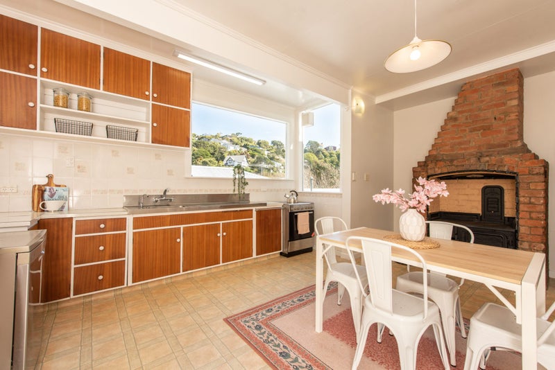 60 Fairview Crescent, Kelburn, Wellington - Carousel 2