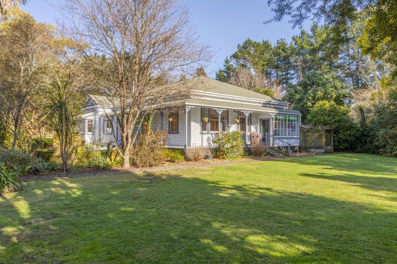 5 Sydney Street, Takapau, Takapau - Carousel 2