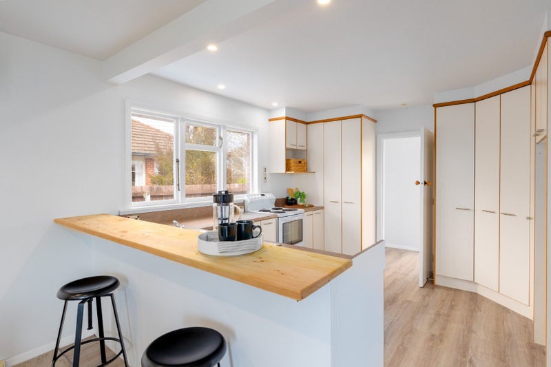 16 Bethel Crescent, Bishopdale, Christchurch - Carousel 2