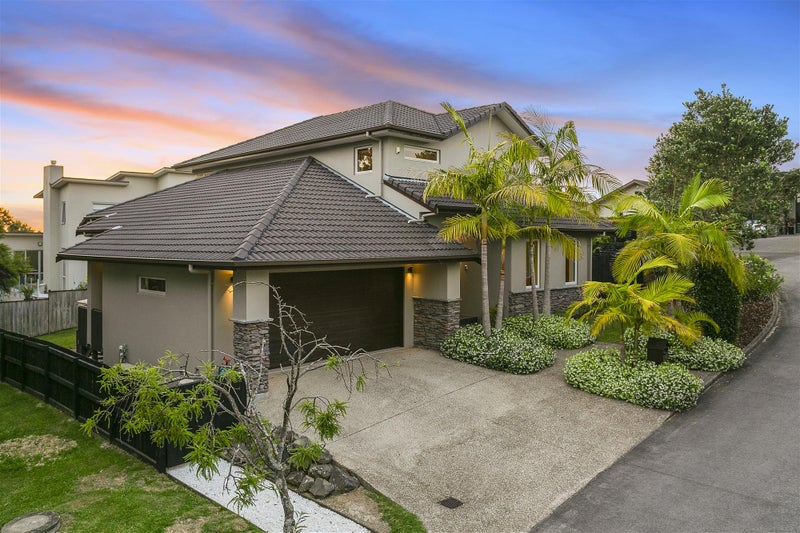 182 Greenhithe Road, Greenhithe, Auckland - Carousel 1