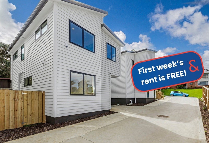 2/58 Sylvan Crescent, Te Atatu South, Auckland - Carousel 1