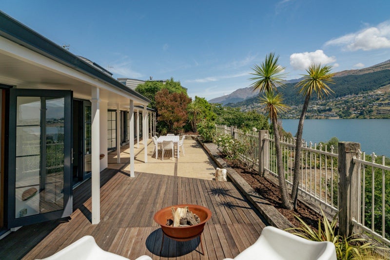 55 Loop Road, Kawarau Falls, Queenstown - Carousel 1