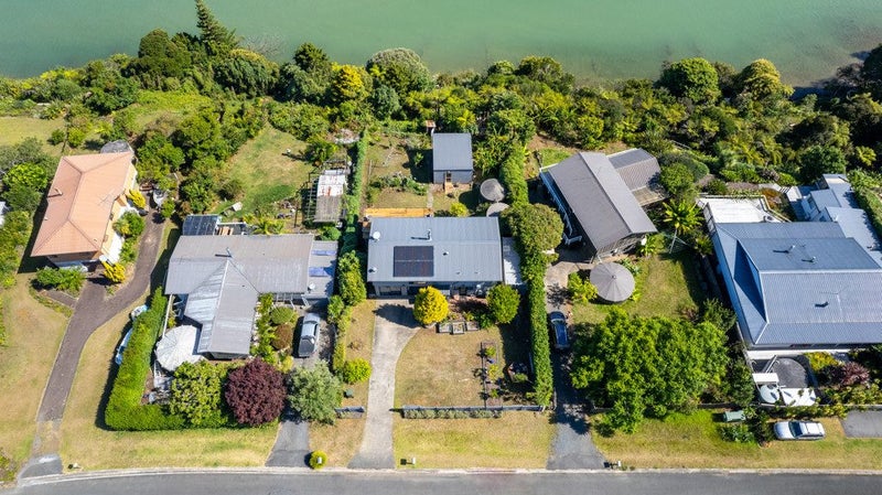 0 Loop Road - Carousel 26