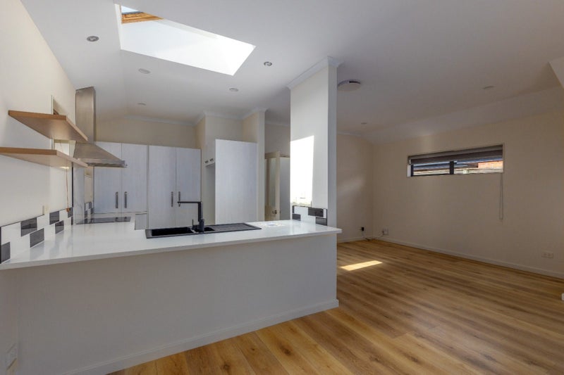 3 Stroud Lane, Papanui, Christchurch - Carousel 2