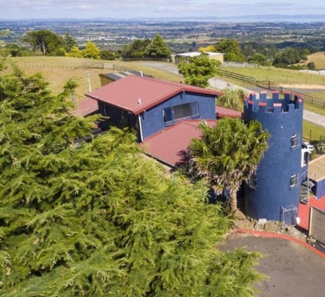 706 Ponga Road, Papakura - Carousel 1