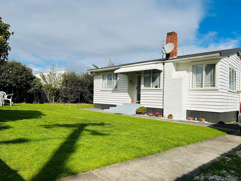 1/35 WATERVIEW ROAD WEST, TAKANINI, Auckland - Carousel 1