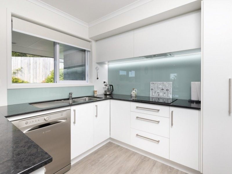 18 Ellesmere Close, Pyes Pa, Tauranga - Carousel 2