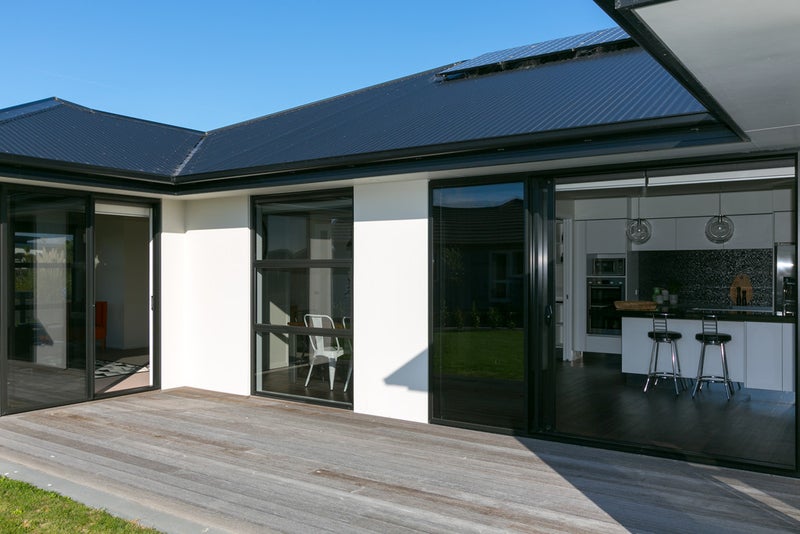 51 Links Drive, Waiwhakaiho, New Plymouth - Carousel 17