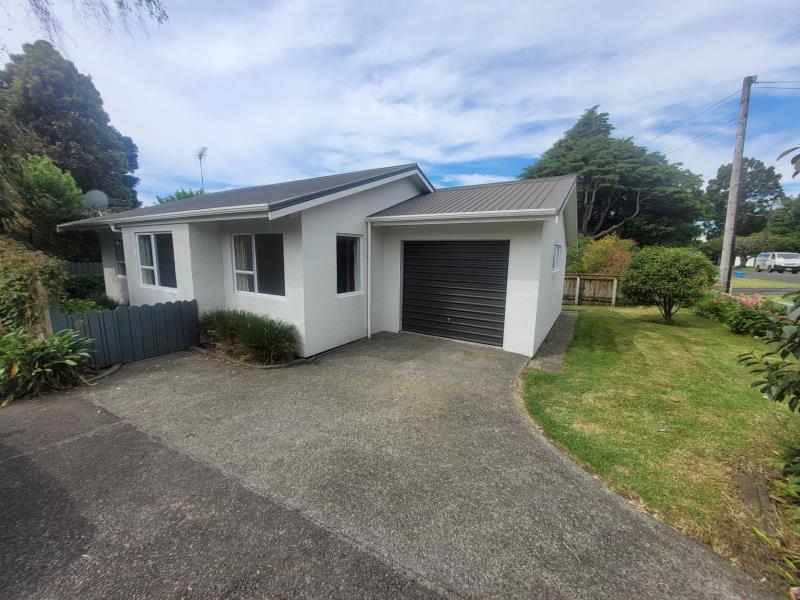 1/70 Doralto Road, Frankleigh Park, New Plymouth - Carousel 1