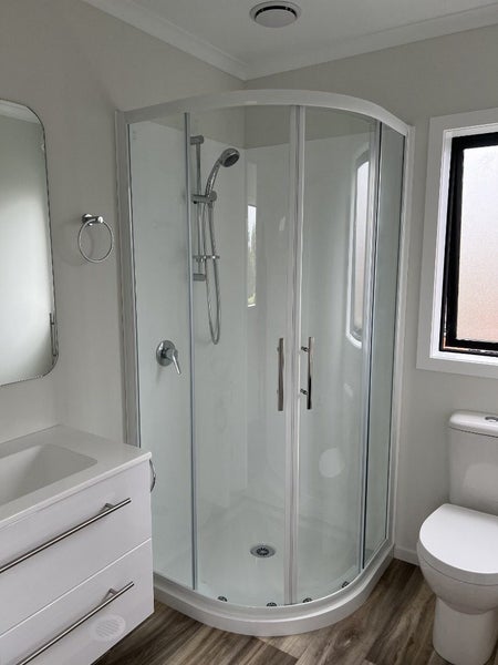 4/1 Hammond Street, Hamilton Central, Hamilton - Carousel 14