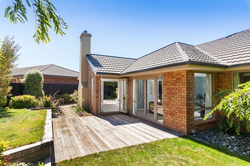 27 Puhara Avenue, Parklands, Christchurch - Carousel 16