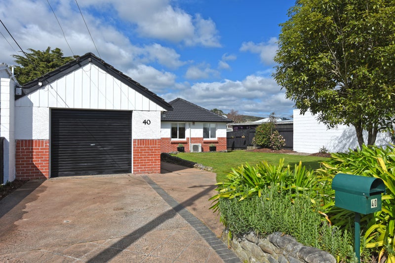 40 Clouston Park Road, Clouston Park, Upper Hutt - Carousel 1
