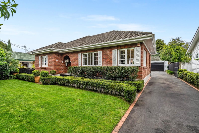 11 Haronui Street, Kensington, Whangarei - Carousel 34