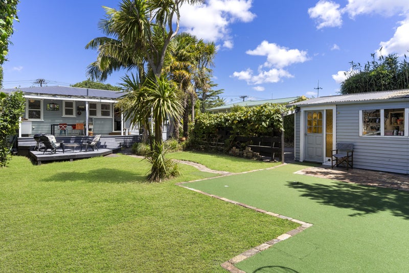 34 Lancaster Road, Beach Haven, Auckland - Carousel 2