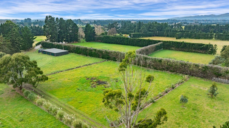 201 Larcombs Road, Christchurch - Carousel 2