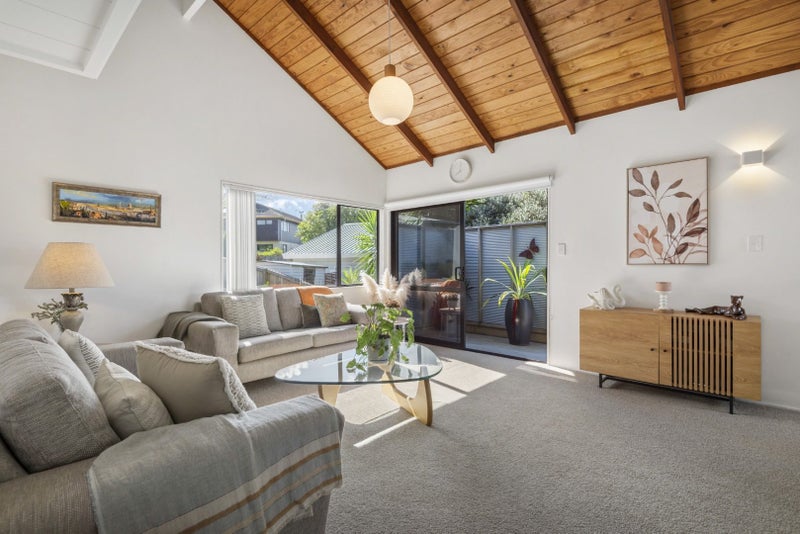 10 Moorgreen Heights, Torbay, Auckland - Carousel 2