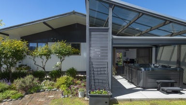 12 Clifton Place, Riverdale, Gisborne - Carousel 1