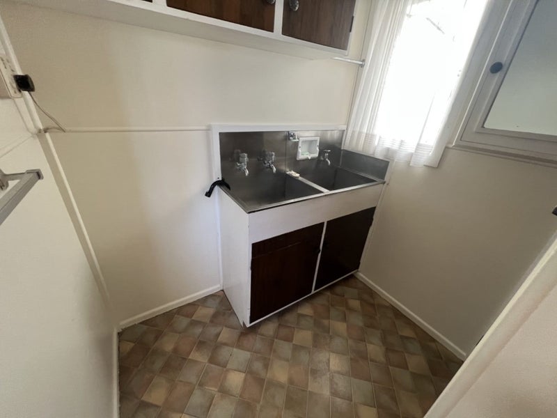 7 Norma Avenue, Te Atatu South, Auckland - Carousel 12