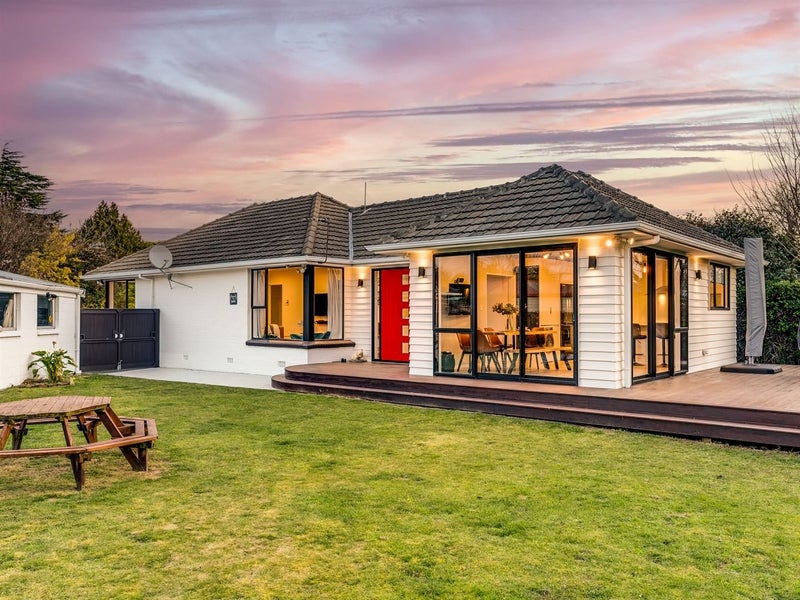 33 Everest Street, Burnside, Christchurch - Carousel 1