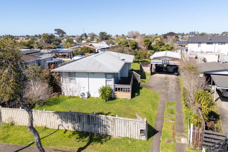 3 Jury Place, Favona, Auckland - Carousel 2