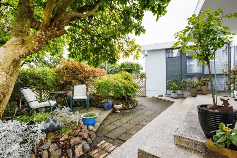 18 Buick Crescent, Awapuni, Palmerston North - Carousel 2