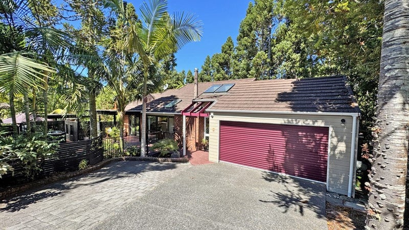 11 Fitzpatrick Place, Chatswood, Auckland - Carousel 36